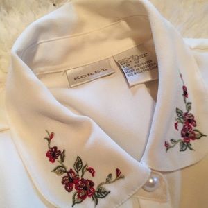 Vintage button up blouse